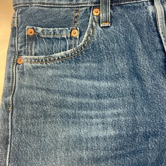 Original 501 Levi Jean shorts, cut offs, raw hems, Sz. 27, button up fly, EUC - Picture 9 of 14